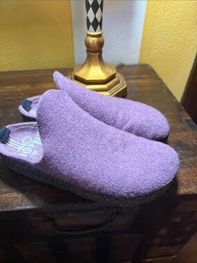 Asportuguesas size 40. Purple Women's Slip-On Woolfelt mules. Wonderful